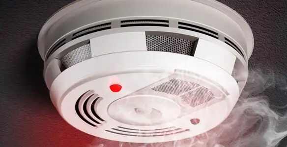 Installed smoke detector providing reliable fire detection in Tampa, FL