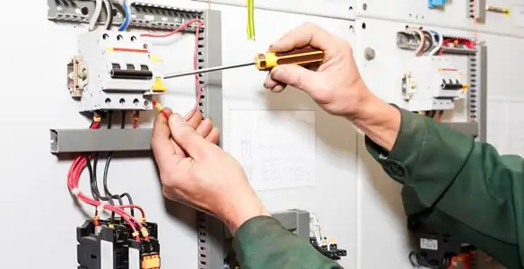 Professional electrical panel installation and wiring maintenance in Tampa, FL